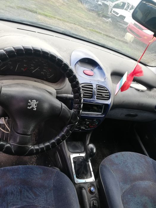 Пежо 206 1.4и 75к.с на части