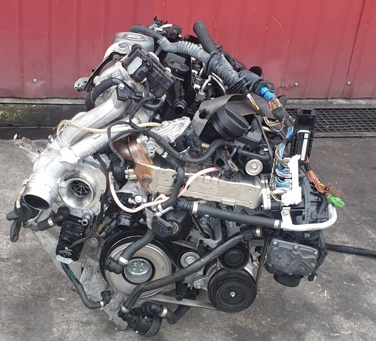 Motor b47d20b f15 f16 . 2 turbine . Injectoare . Galerie admisie