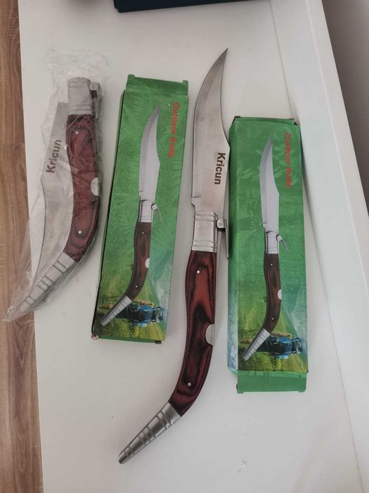 Briceag Criket Spaniol 52cm ( Cuțit Spaniol tip Criket, mâner lemn in cutie Nou)