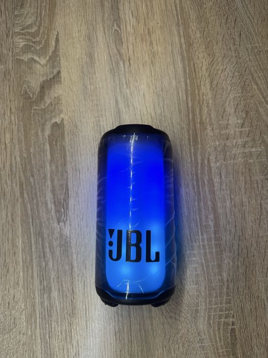 Boxă portabilă JBL Pulse 5 – Nouă / Stare excelentă (Cutie inclusă)