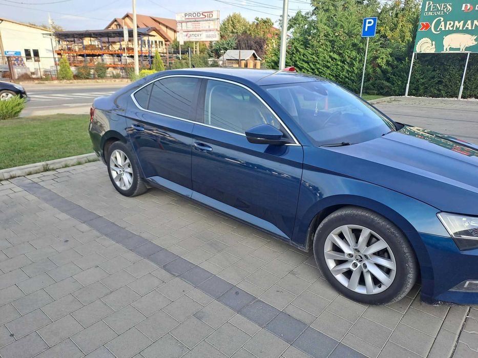 SKODA Superb 2018 — imagine 3