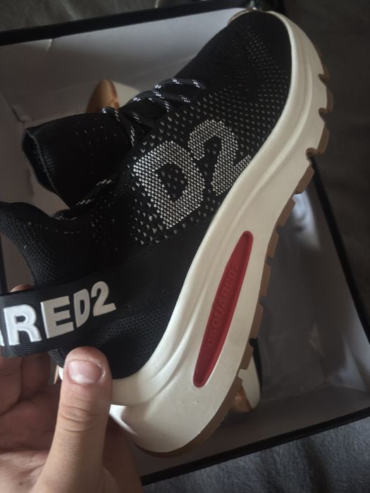 Vand adidasi dsquared