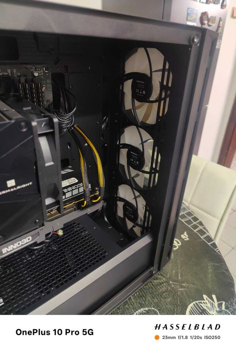 Геймърска конфигурация Ryzen 7 5700 \\ 32gb DDR4 \\ RTX 2080 TI \\ 750W