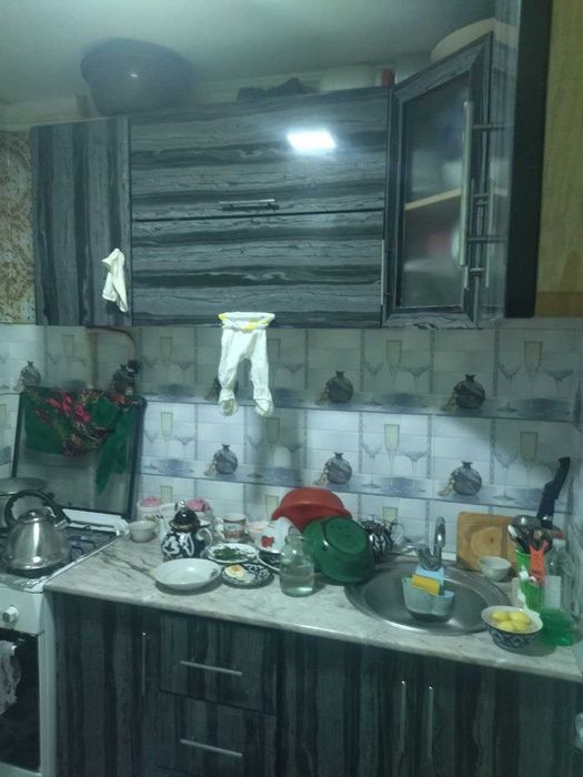 Уй сотилади 2 хонали