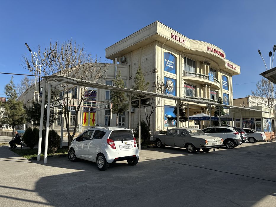 BESH BARAKA choyhonasi sotiladi