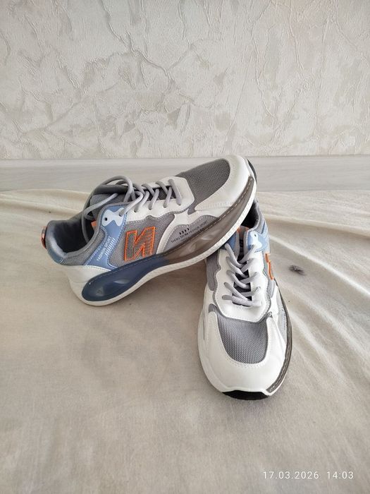 Yangi oyoq kiyimlar sotaman