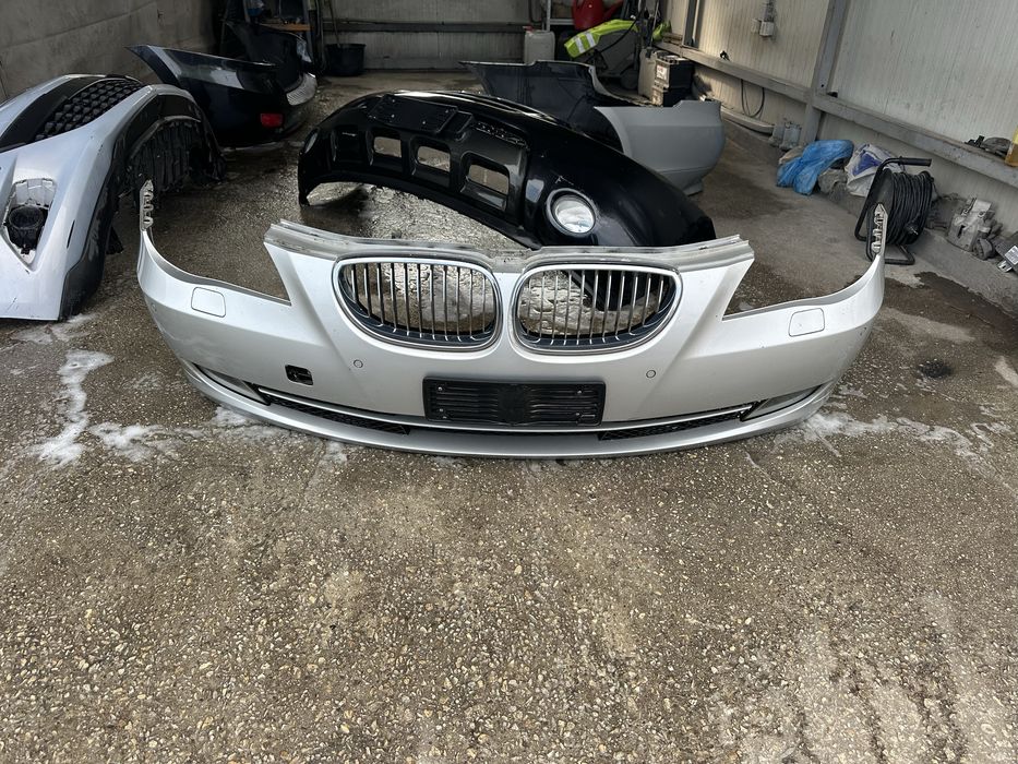 Предна броня комплект за BMW E61 facelift