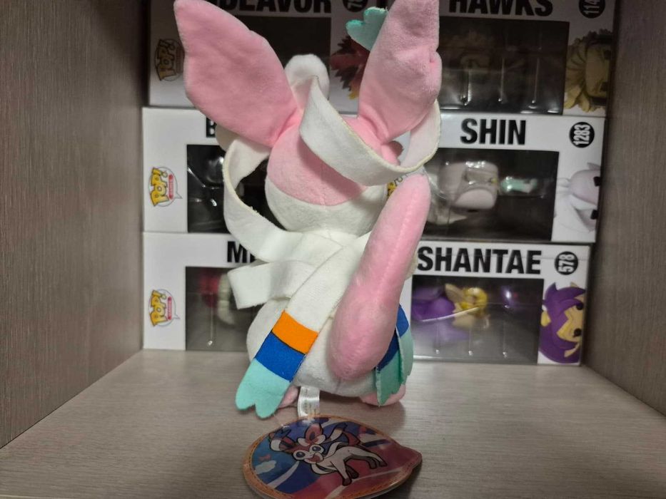 Jucarie Plus Joc Anime Pokemon - Sylveon