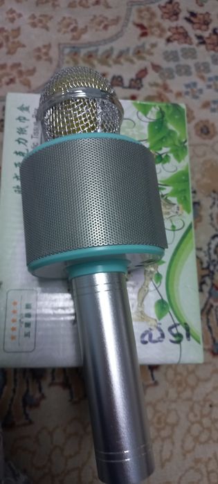 Продам  микрафон  чехол подарок 3000 тенге