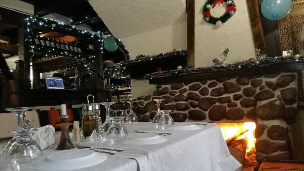 Механа с къща за продажба в гр.Банско ул.Пирин