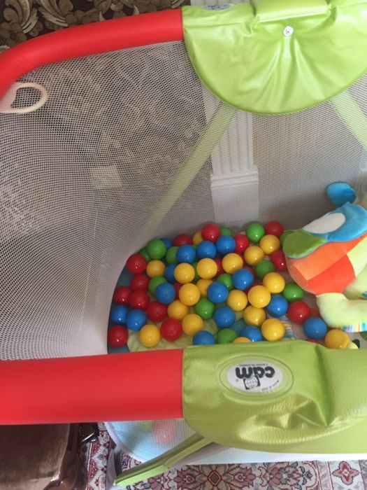 Продам манеж игральный