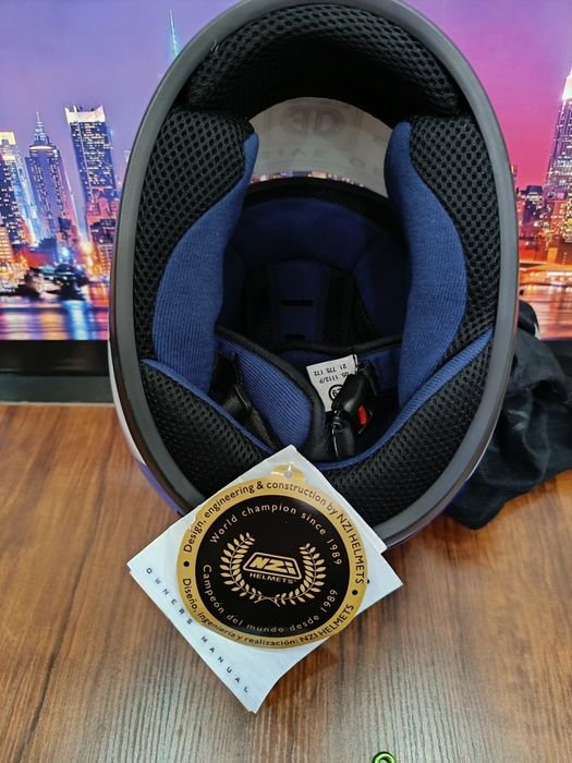 Мото шлем 3D helmet made in SPAIN