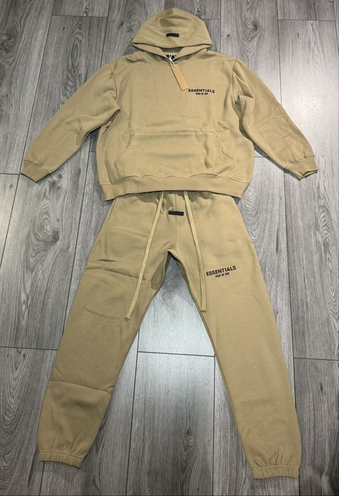 Compleu Trening Essentials Fear of God / Colectia 2025