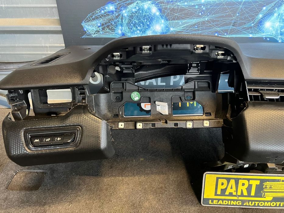 Табло арматурно с бег Renault Clio V 2021 Рено Клио 5 леки драскотини