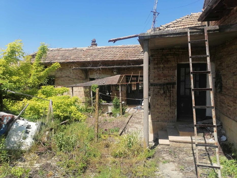 Продава се Къща в с. Садина, Област Търговище - 150 кв.м за 85 €/кв.м - Снимка #7