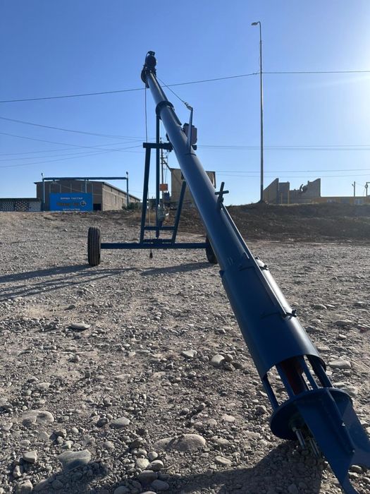 Шнек питатель,погрузчик