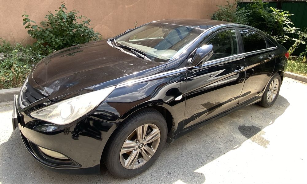 Hyundai Sonata 2010 года