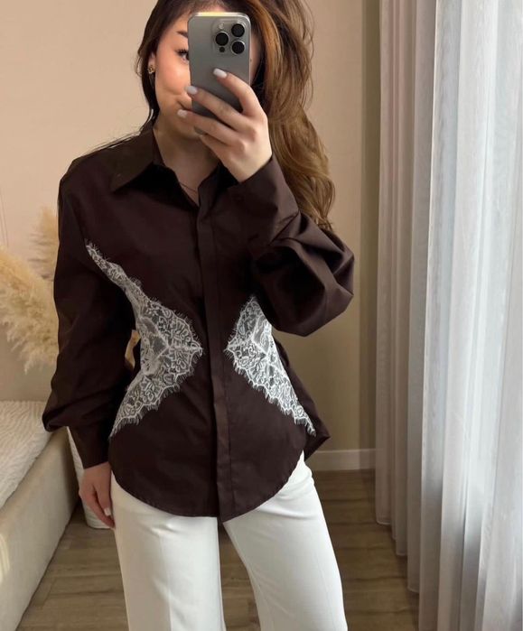 Продам рубашку с завязкой сзади