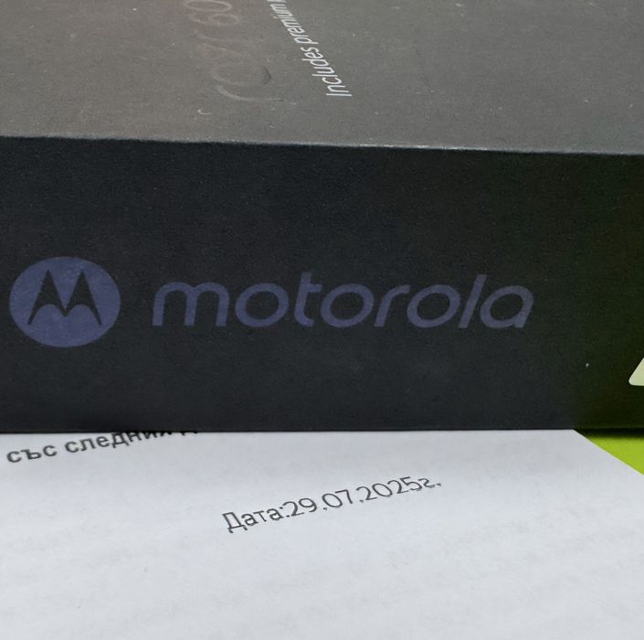 512GB Motorola Razr 60 Ultra Yettel Гаранция 2029г. Pink / Розов