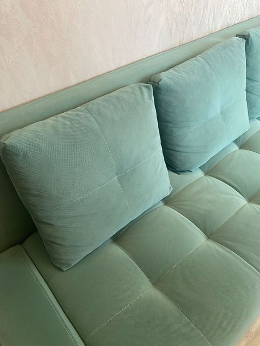 Диван раздвигается