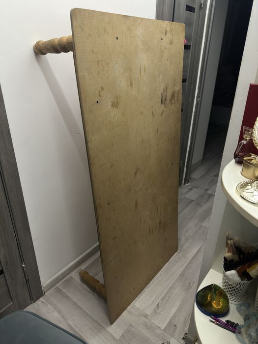 Стол 75х150см, деревянное