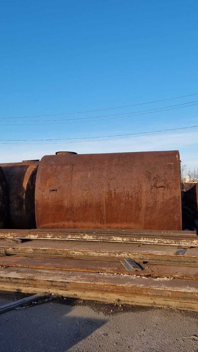 Продам емкости, полки