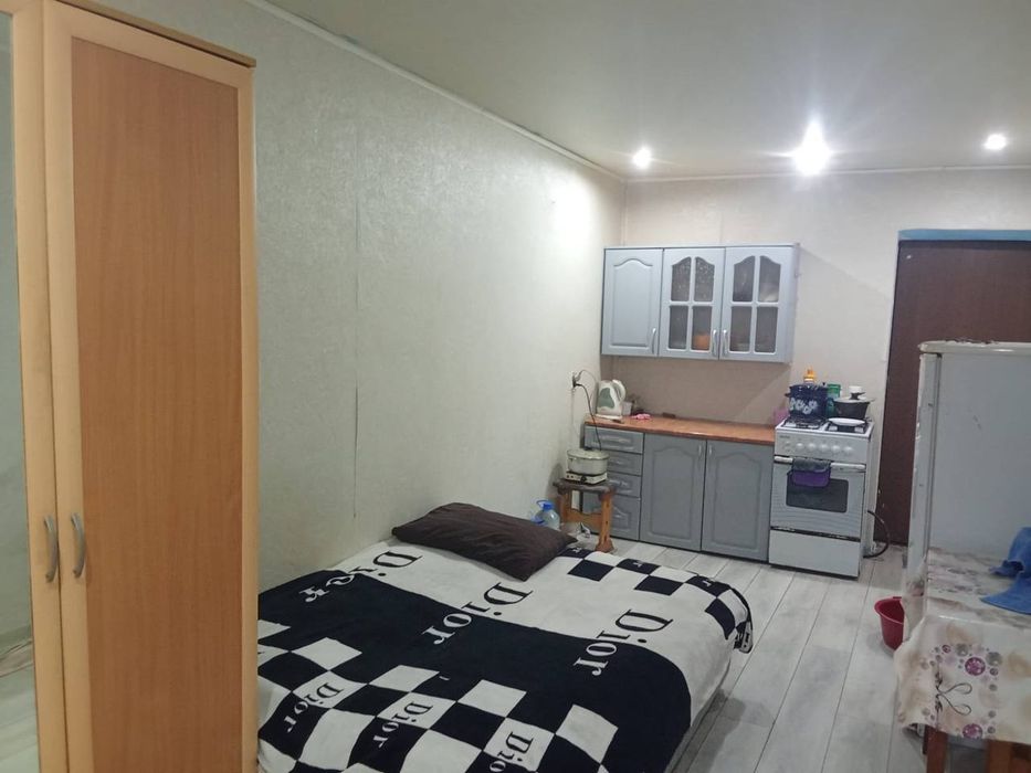 Продам общежите Назарбаева 29