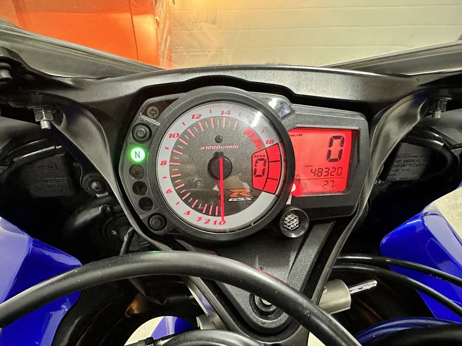 Suzuki GSX-R600, K8.