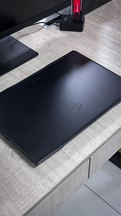 Игровой ноутбук MSI KATANA 17