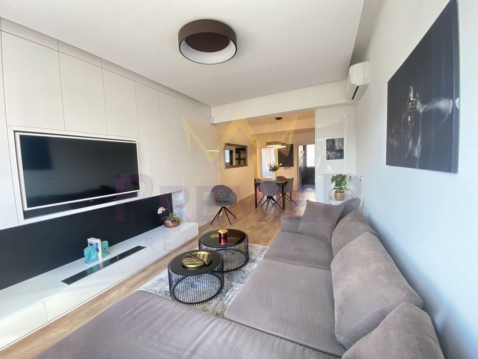 Дава се под наем Двустаен апартамент в София, Център - 60 кв.м за 1196.97 € - Снимка #5