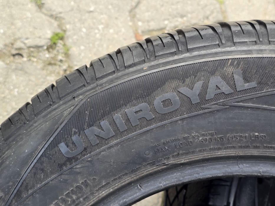 195 65 15 Uniroyal
