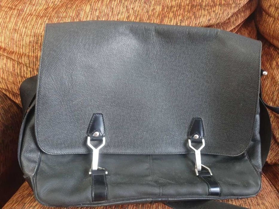 Сумка через плечо  Louis Vuitton оригинал