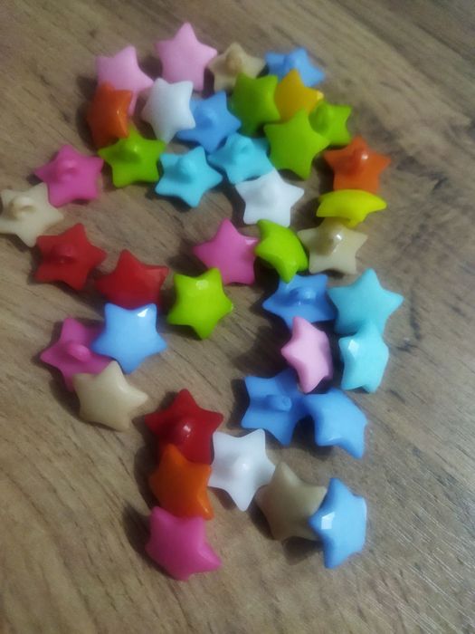 Продам значки Советские