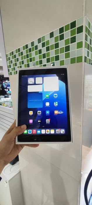 iPad 9 64 гигов.