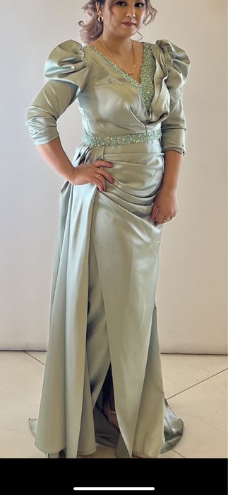 Продам платье