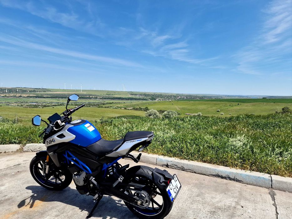 Cf Moto 300 NK, 2023