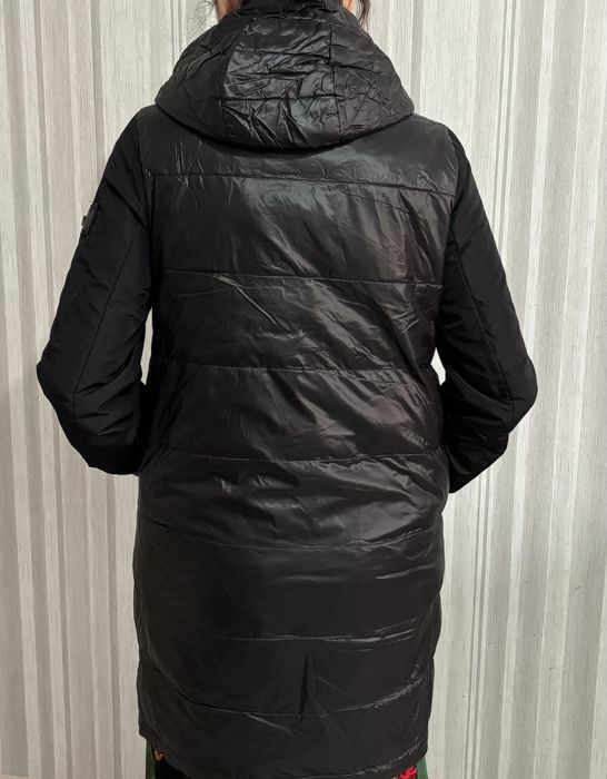 Продам куртку на весну