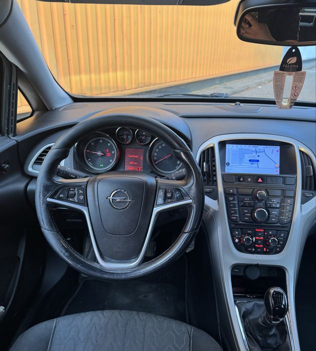Opel astra J  1.7 CDTI