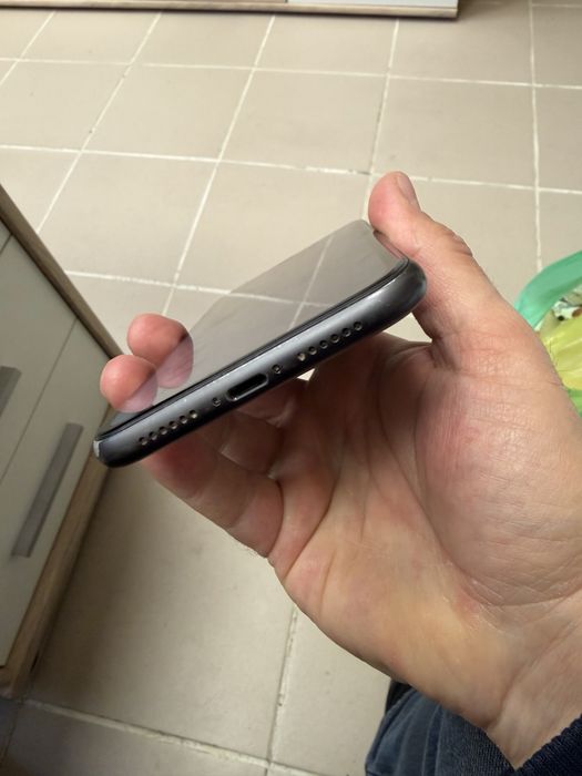 iPhone 11 128gb - заключен