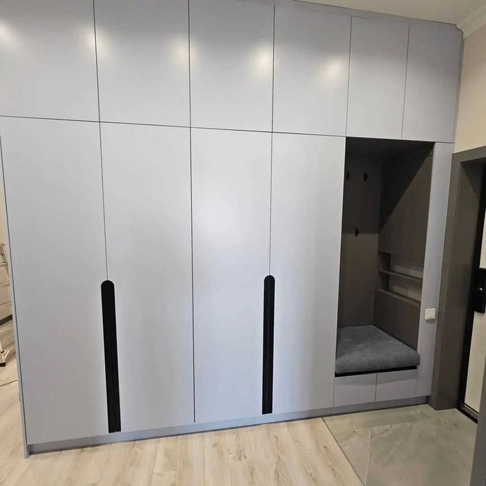 Mobilă modernă la comandă Deva