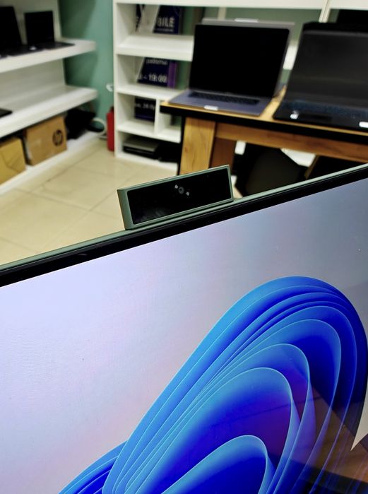 Honor MagicBook Art 14 Ultra OLED 4K Сенсорный Ultra 7 | 32 ОЗУ