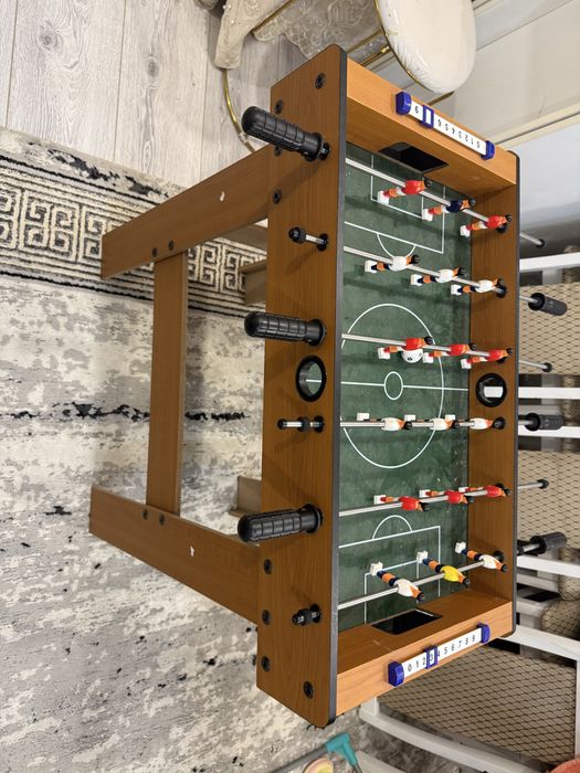 Настольная игра футбол и бильярд