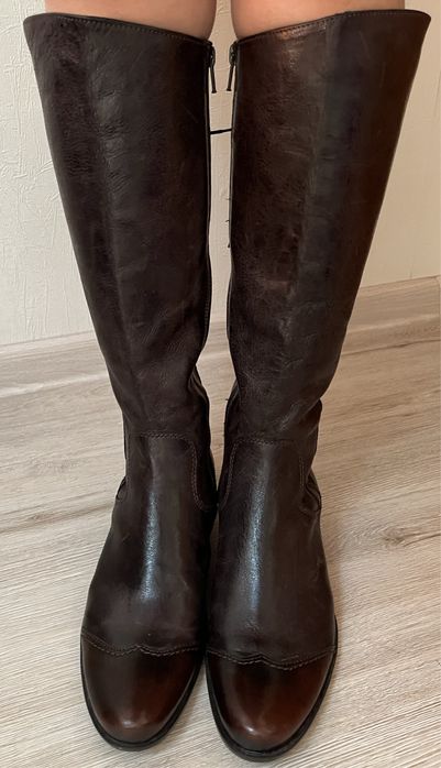 Кожаная обувь женская