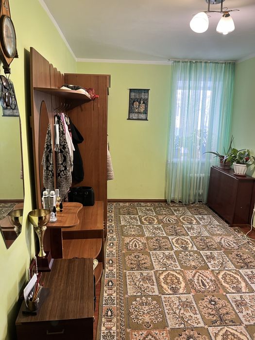 Продам 2-комнатную квартиру