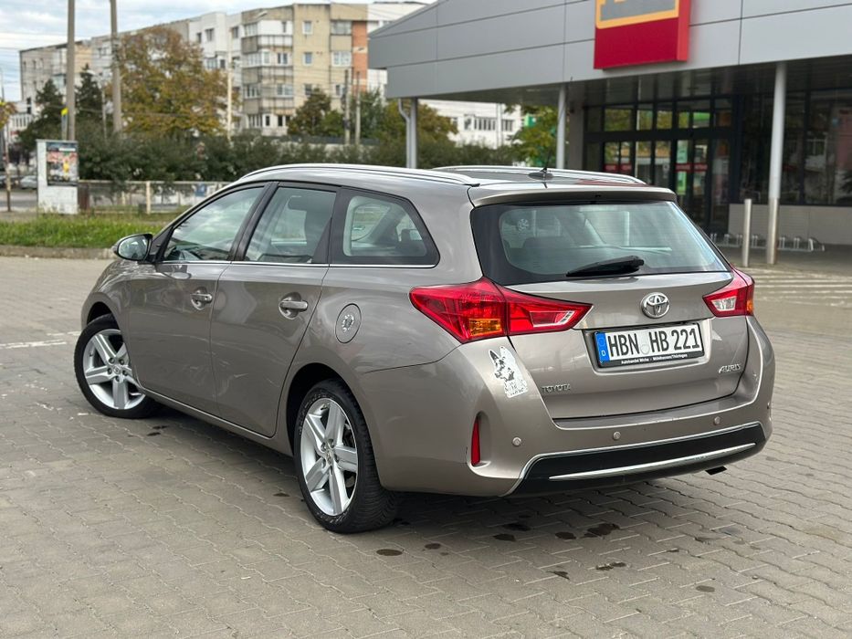 Toyota Auris Touring Sports 2.0 Diesel D-4D 2014