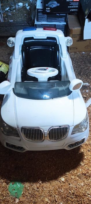 Продам детскую машинку