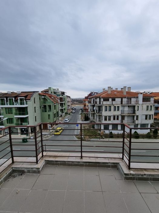 Продава се Едностаен апартамент в с. Приселци, Област Бургас - 51 кв.м за 1079 €/кв.м - Снимка #2