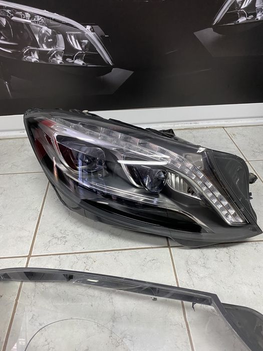 Мерцедес W222 S Class Ремонт Рециклиране Фар Фарове