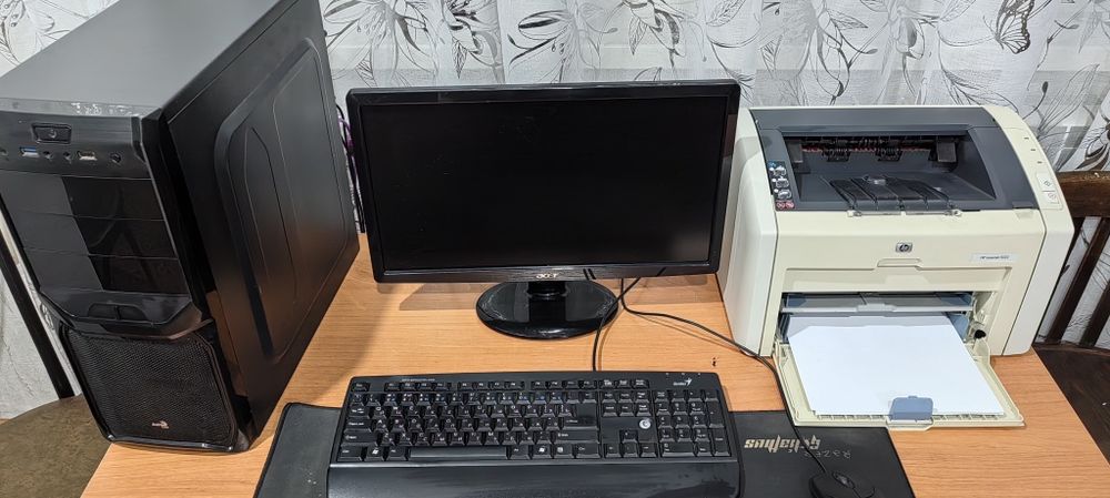 Продам офисный компьютер комплектом