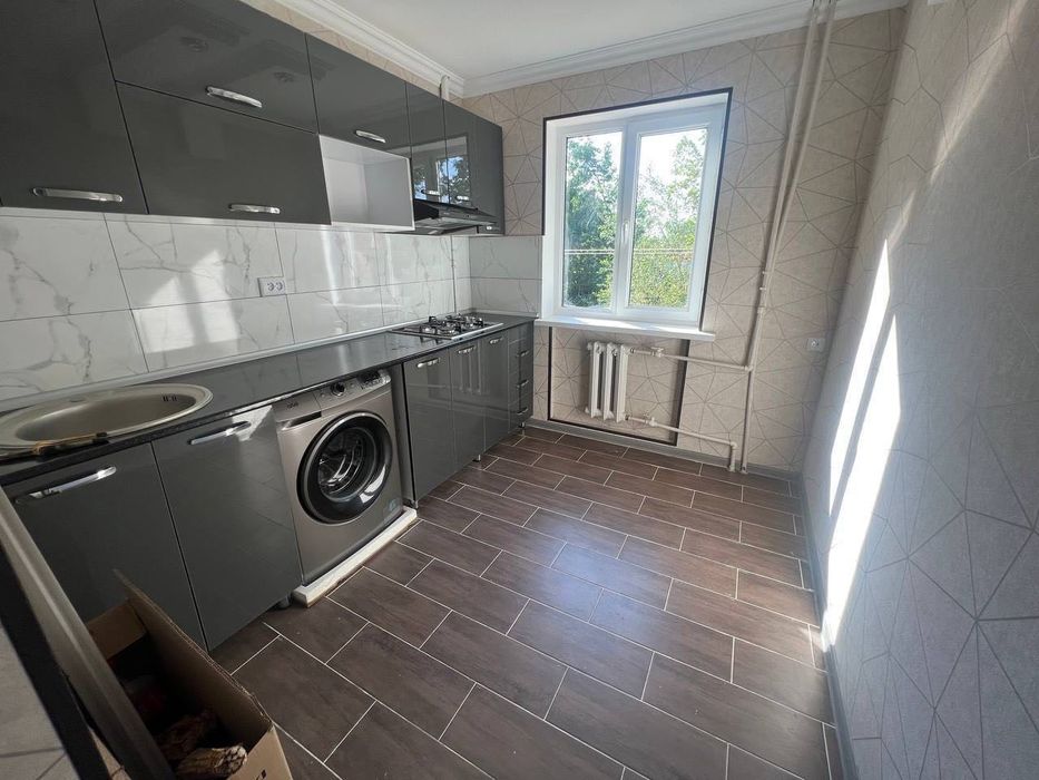 Сдается 1 комнатная квартира
С обстановкой
В горде Алмалыке